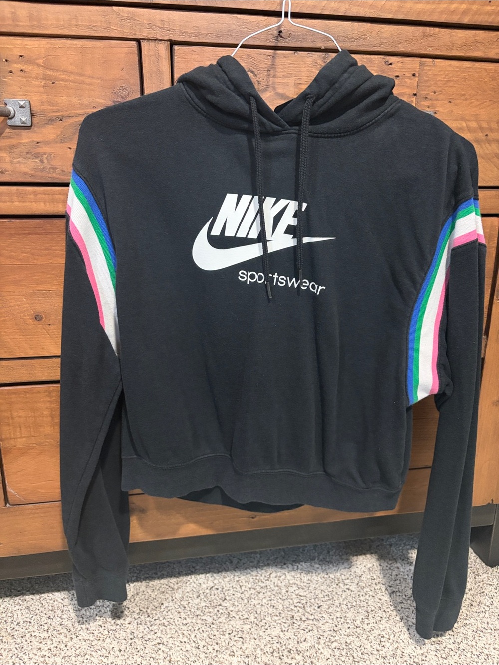 Nike cropped hoodie